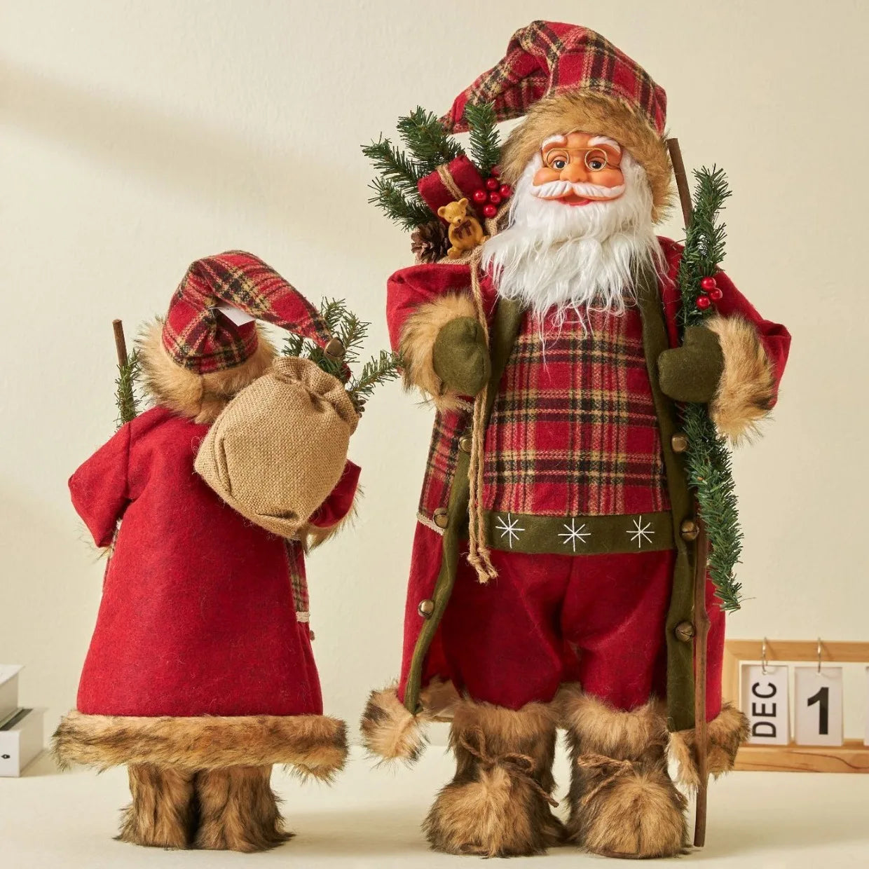 12.6-Inch 3D Santa Claus Ornament – Plastic Christmas Decoration for Home and Kitchen 4