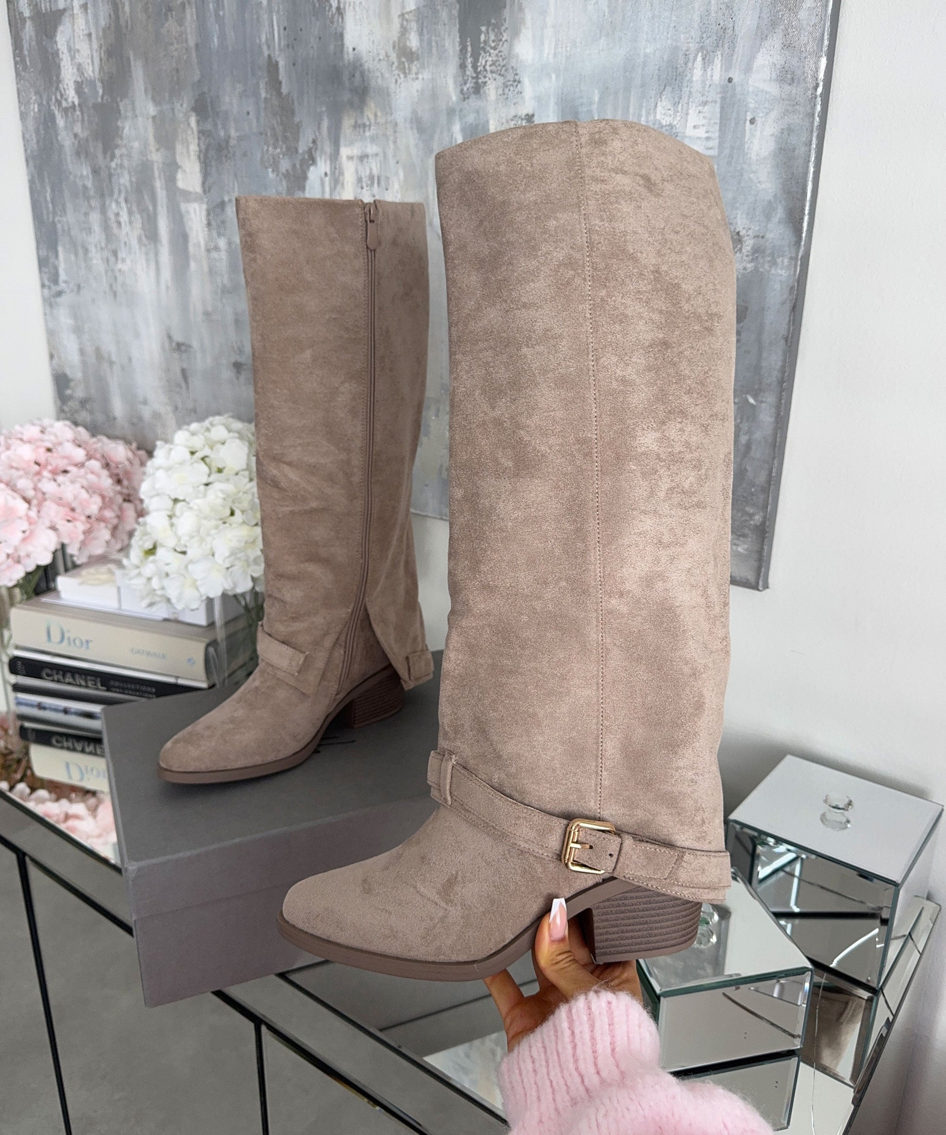 Beige Knee High Boots for Women – Comfortable and Stylish for Any Occasion 3