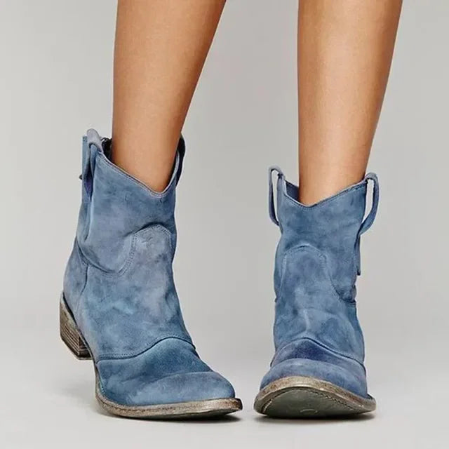 Classic Black Cowboy Boots for Women – Durable Western Style with All-Day Comfort 2