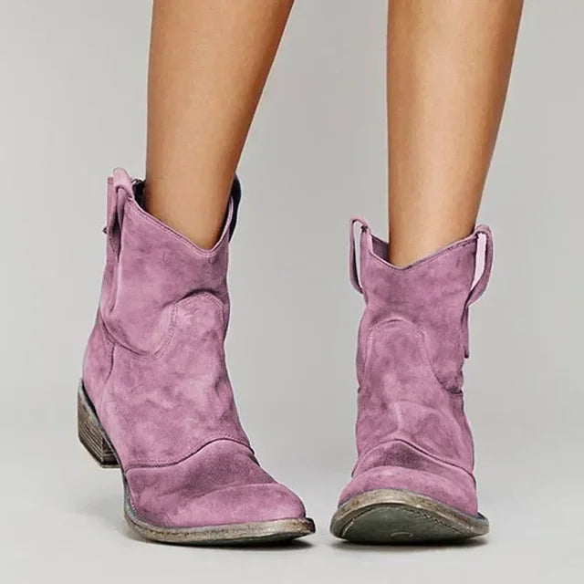 Classic Black Cowboy Boots for Women – Durable Western Style with All-Day Comfort 4