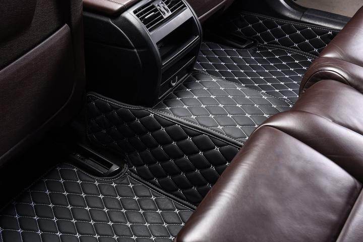 Custom Waterproof Leather Car Floor Mats – Black with White Stitching for All Vehicle Types 2