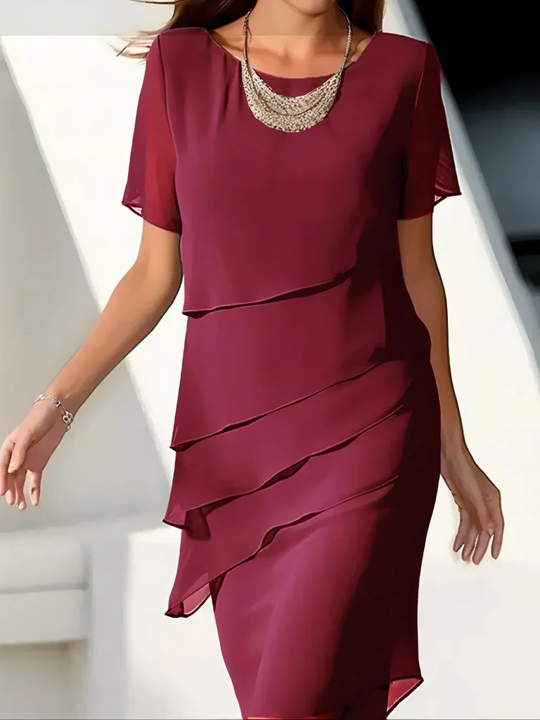 Elegant Women's Summer Dress - Fitted Figure-Shaping Design with Discreet Pockets for Casual and Formal Occasions 3