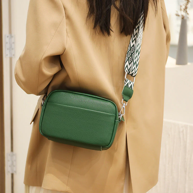 Genuine Leather Bag with Durable Polyester-Cotton Lining – Stylish and Functional Accessory 2