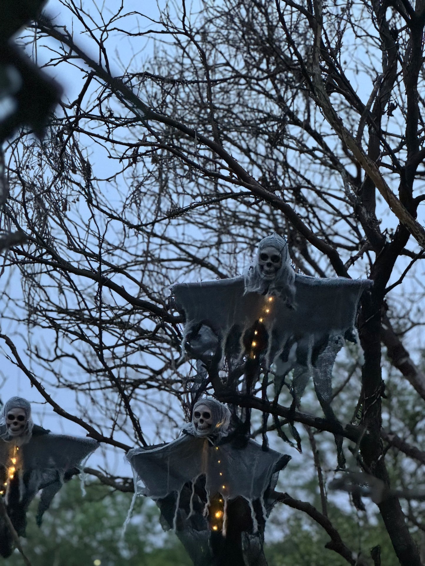 Halloween Skeleton Ghost Decoration with LED String Lights – Outdoor Halloween Decoration for Gardens, Porches, and Yards