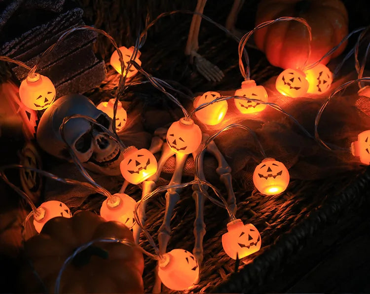 Halloween String Lights with Pumpkin, Skull, and Eyeball Shapes – Outdoor LED Decorative Lights for Spooky Decor