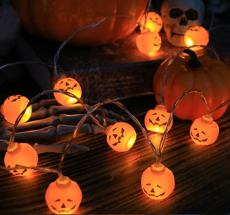 Halloween String Lights with Pumpkin, Skull, and Eyeball Shapes – Outdoor LED Decorative Lights for Spooky Decor