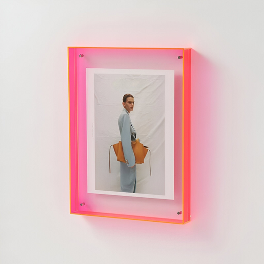Modern Acrylic Picture Frame – Minimalist Design for Stylish Displays 1