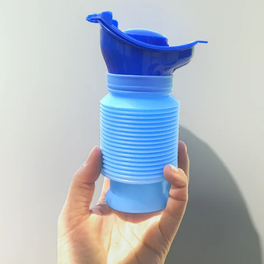 Portable Urinal Travel Kit for Men and Women – Spill-Proof Design with 750ml Capacity 0