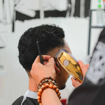 Professional Cordless Hair Clippers Set with Adjustable Taper Lever and Ceramic Blades 7