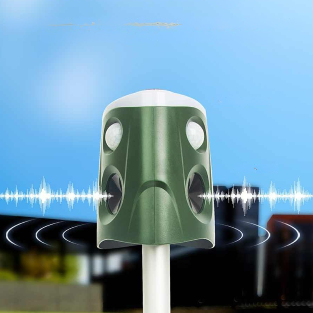 Solar-Powered Ultrasonic Animal Repellent with 360° Motion Sensor – Eco-Friendly Outdoor Deterrent 3