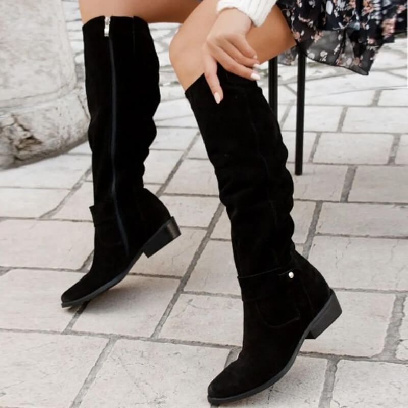 Stylish Black Winter Boots for Women – Durable and Comfortable Footwear 3