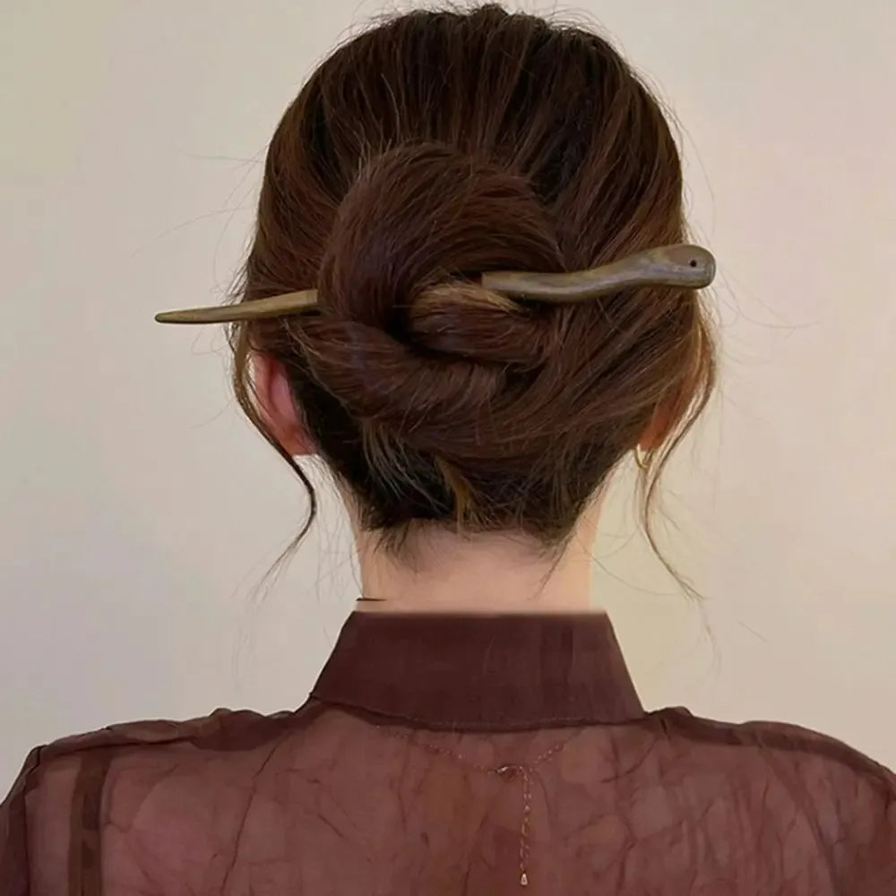 Wooden Hairpin for Women – Elegant Hairpin for Daily Wear-TRUZENIC