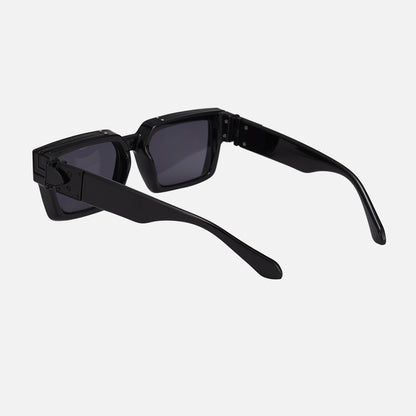 Black Square UV Protection Sunglasses with Anti-Scratch Lenses – Stylish Unisex Design 2