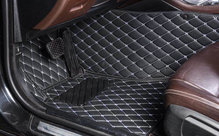 Custom Waterproof Leather Car Floor Mats – Black with White Stitching for All Vehicle Types 1