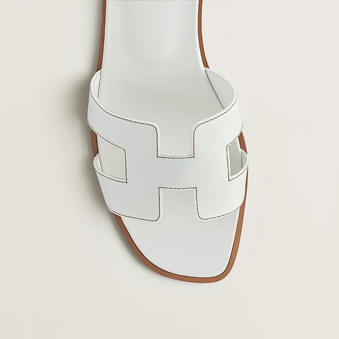 Cut-Out Strap Leather Flat Sandals – Ergonomic Comfort and Elegant Design 3