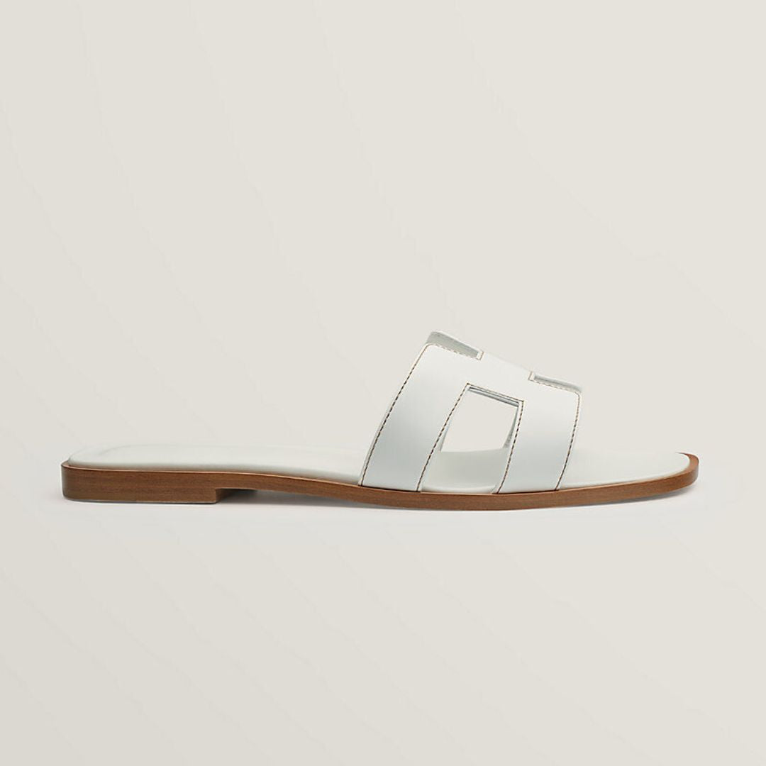 Cut-Out Strap Leather Flat Sandals – Ergonomic Comfort and Elegant Design 4