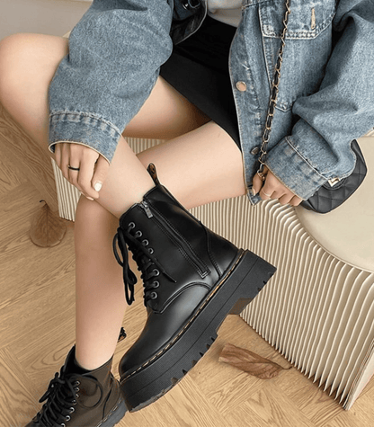 Elegant Leather Platform Boots with Chunky Sole – Stylish and Comfortable Footwear for Urban Fashion 3