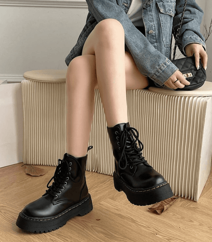 Elegant Leather Platform Boots with Chunky Sole – Stylish and Comfortable Footwear for Urban Fashion 4