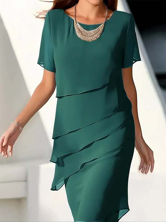 Elegant Women's Summer Dress - Fitted Figure-Shaping Design with Discreet Pockets for Casual and Formal Occasions 1