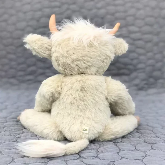Handmade Highland Cow Plush Toy – Custom-Made White Alpaca Companion 1
