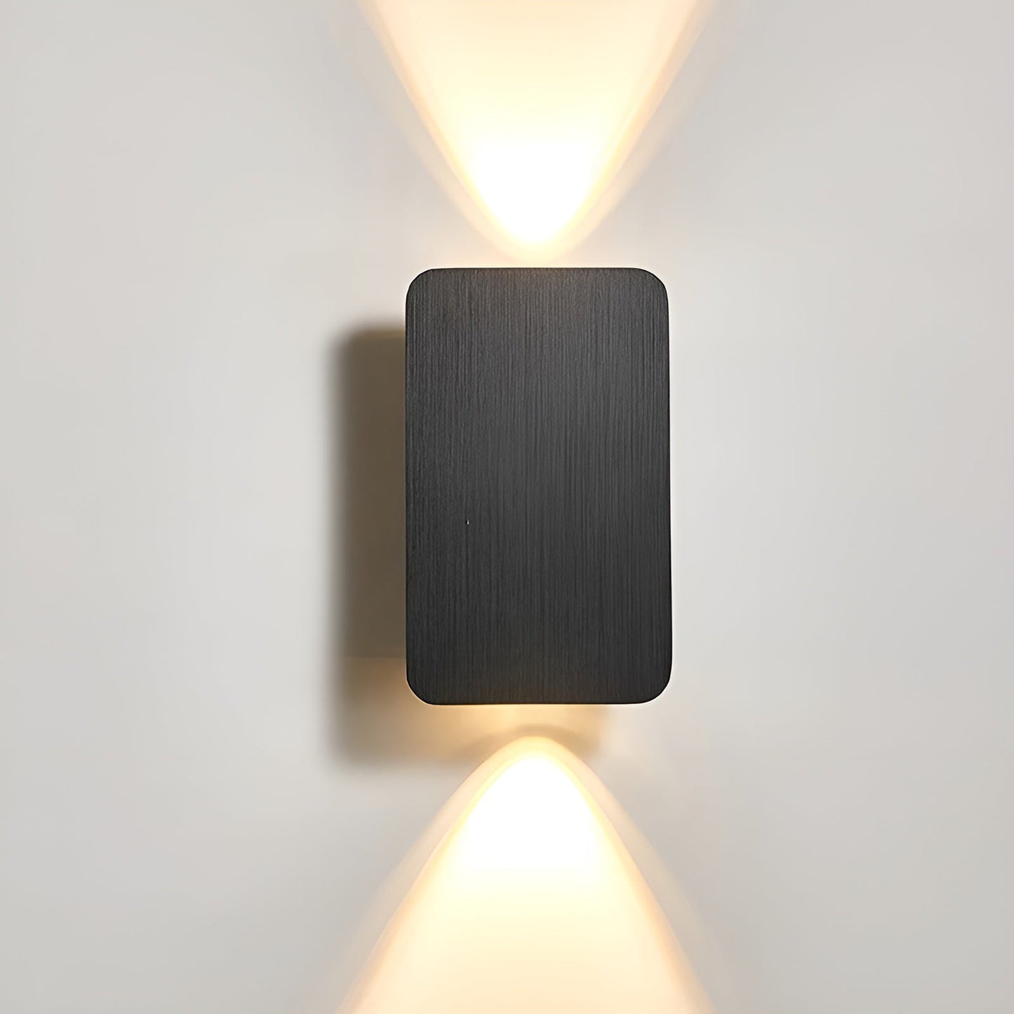 Minimalist LED Wall Light – Energy Efficient Lighting for Modern Living Spaces 0