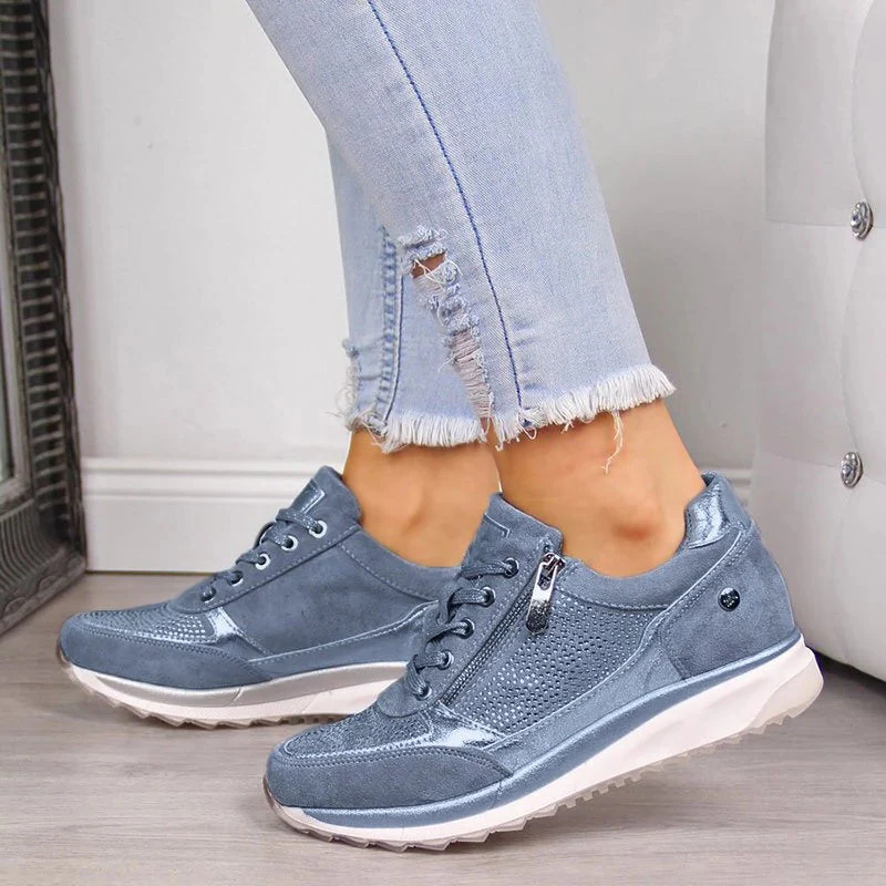 Orthopedic Leisure Shoe with Supportive Design and Breathable Materials 3