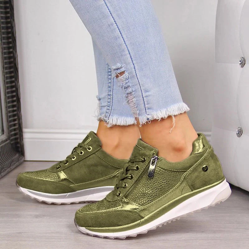 Orthopedic Leisure Shoe with Supportive Design and Breathable Materials 4