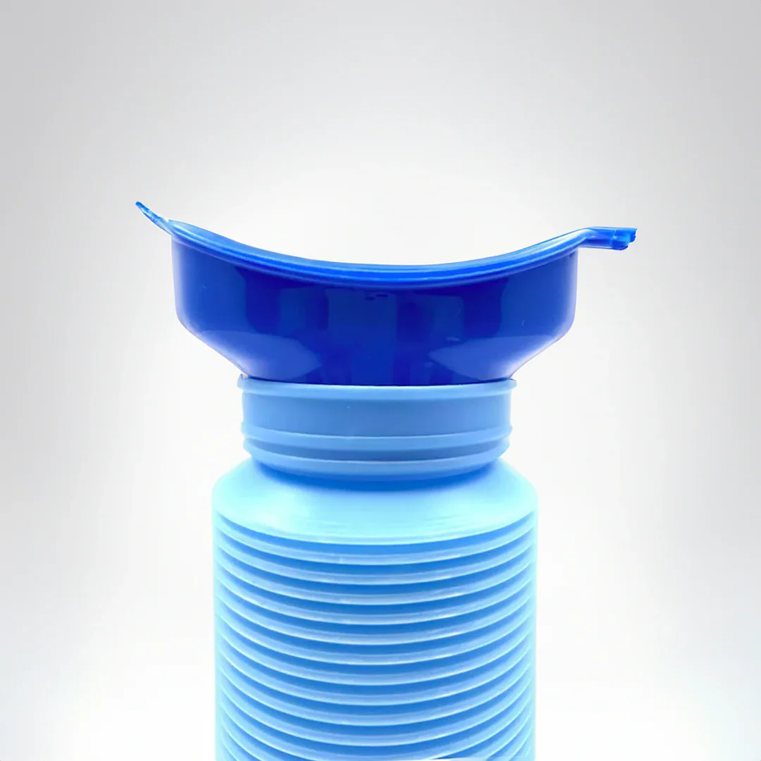 Portable Urinal Travel Kit for Men and Women – Spill-Proof Design with 750ml Capacity 3