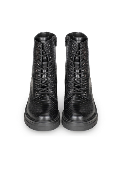 Python Print Lace-Up Shoes for Women – Stylish Casual Footwear for Everyday Wear 2