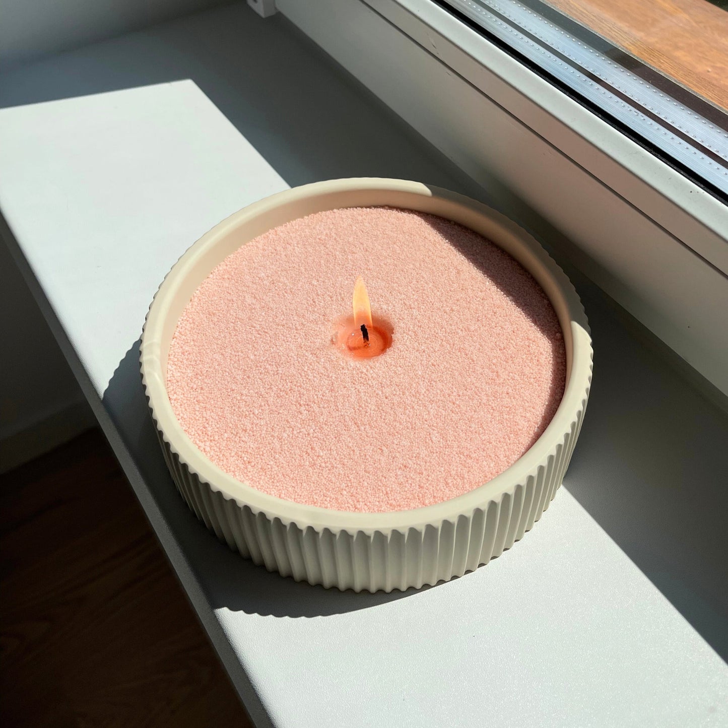 Refillable Candle Bowl with Handmade Stone Design – Elegant Centrepiece for Home Décor 2