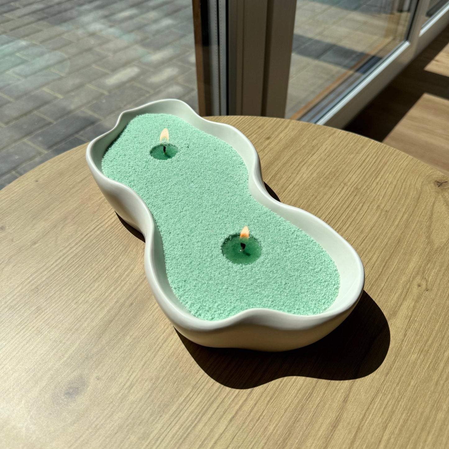 Refillable Candle Bowl with Handmade Stone Design – Elegant Centrepiece for Home Décor 3