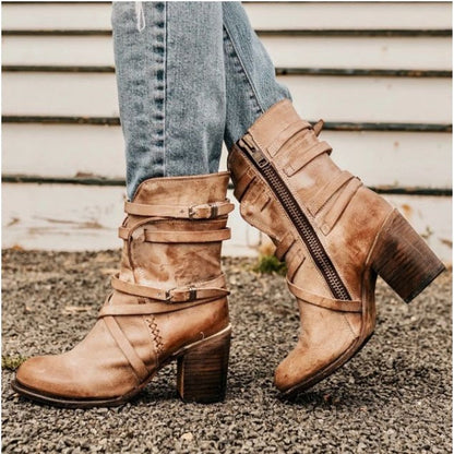 Stylish Black Leather Ankle Boots for Women with Chunky Heel and Distressed Finish 0