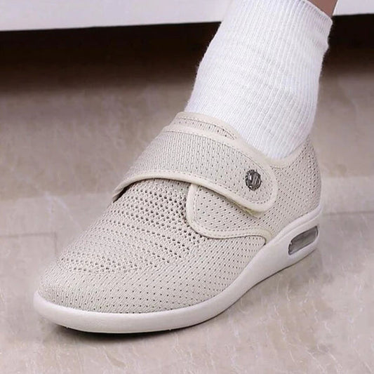 TRUZENIC Wide Orthopedic Shoes