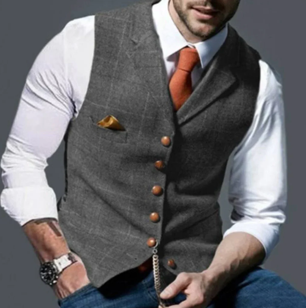 Vintage Mens Waistcoat in Luxurious Fabric – Timeless Classic Style for Formal and Casual Occasions 3