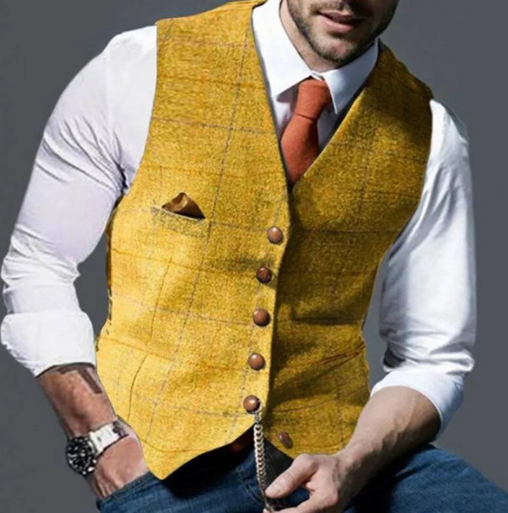 Vintage Mens Waistcoat in Luxurious Fabric – Timeless Classic Style for Formal and Casual Occasions 6