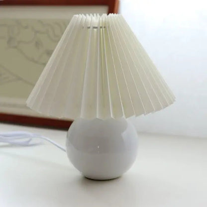 Vintage Table Lamp with Pleated Shade – Elegant Nightstand or Bedside Lamp for Living Room and Bedroom 10