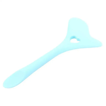 TRUZENIC Multi-Functional Eyeliner & Lip Stencil – Reusable Silicone Makeup Aid